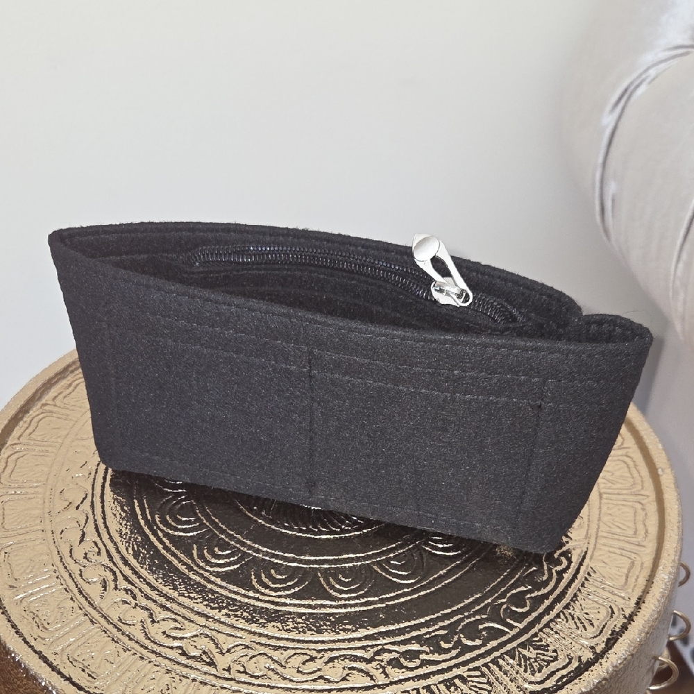 Small Bag Organizer Insert NWT - image 1